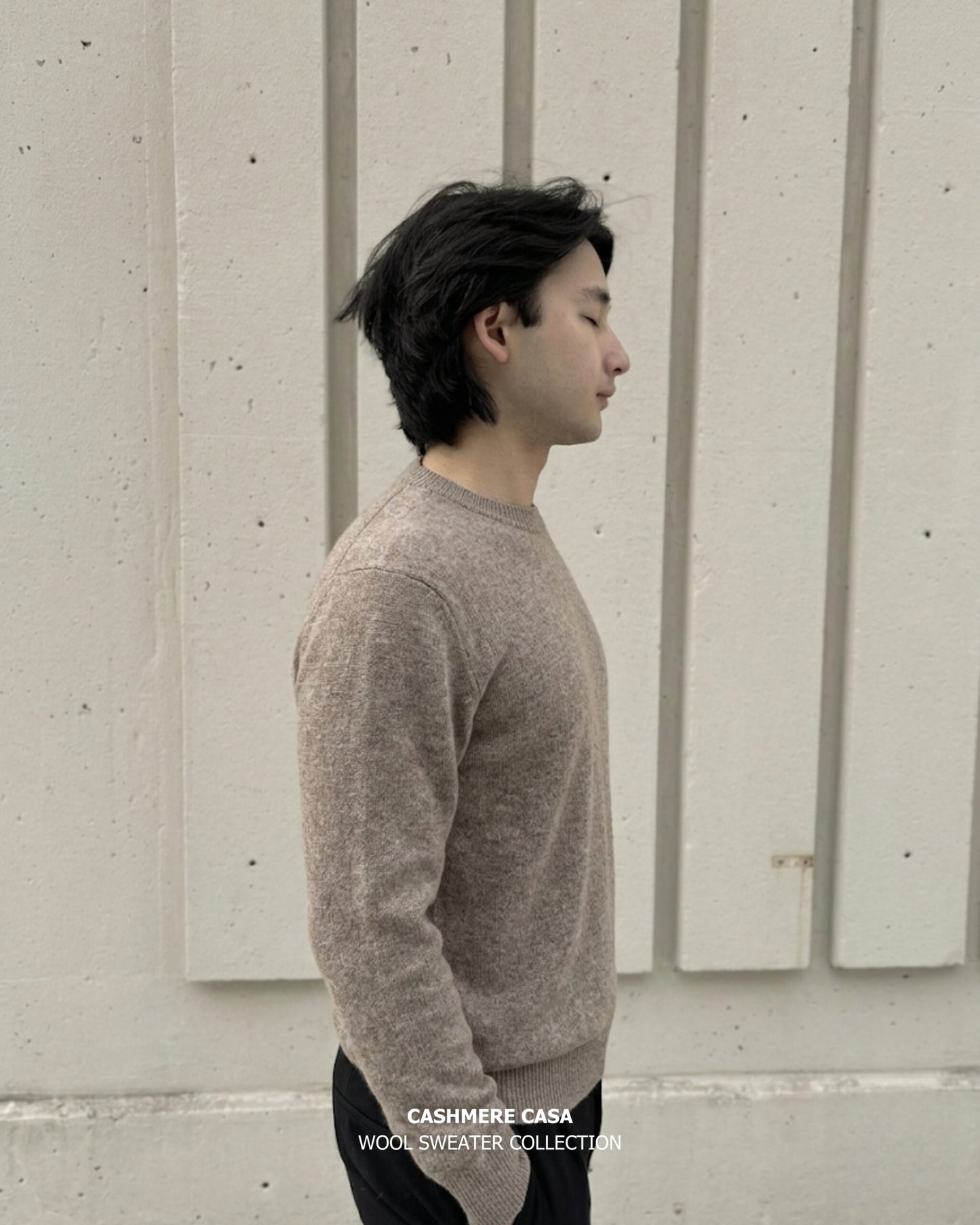 Men's Simple Wool C-Neck - image 5