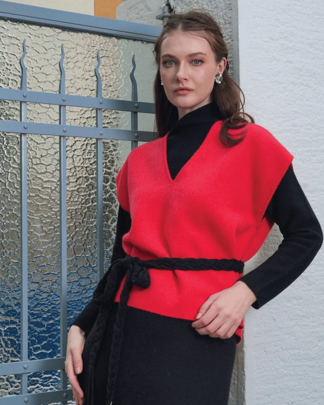 Reversible Cashmere Vest - image 2