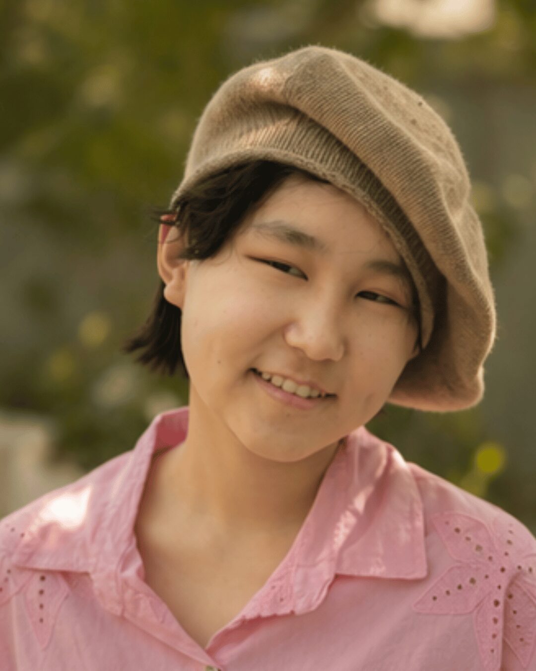 Classic Cashmere Beret - image 8