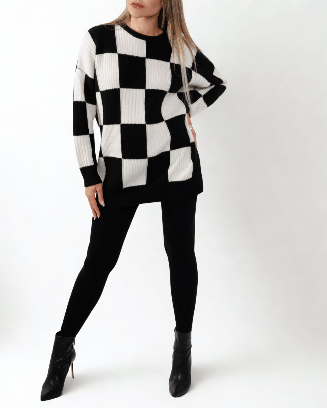 Artisan Checkered Cashmere Sweater - image 5