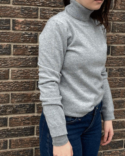 Women's Turtle Neck - image 6
