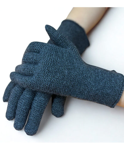 Classic Cashmere Gloves - image 5