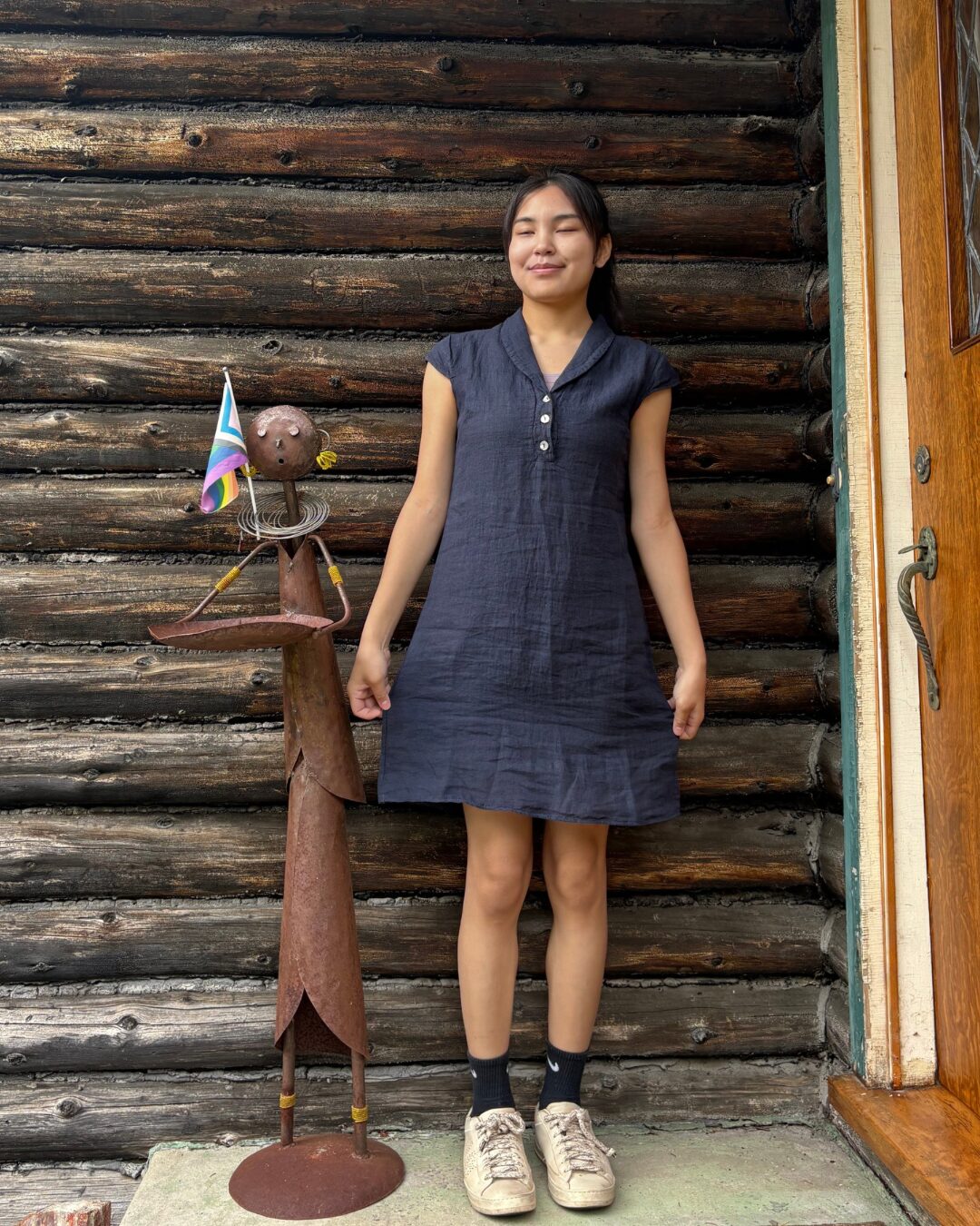 Romantic 3 Button Linen Dress - image 2