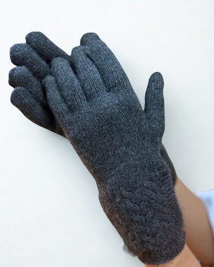 Classic Knit Cashmere Gloves - image 5