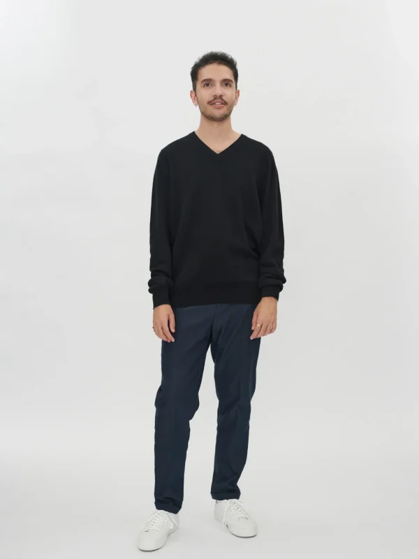 Men V-neck - Image 10