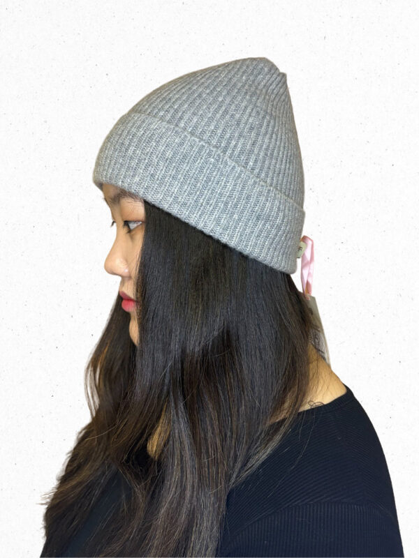 Classic Cashmere Beanie Light Grey
