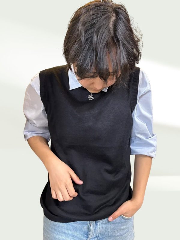 Women Vest Cneck - Image 3